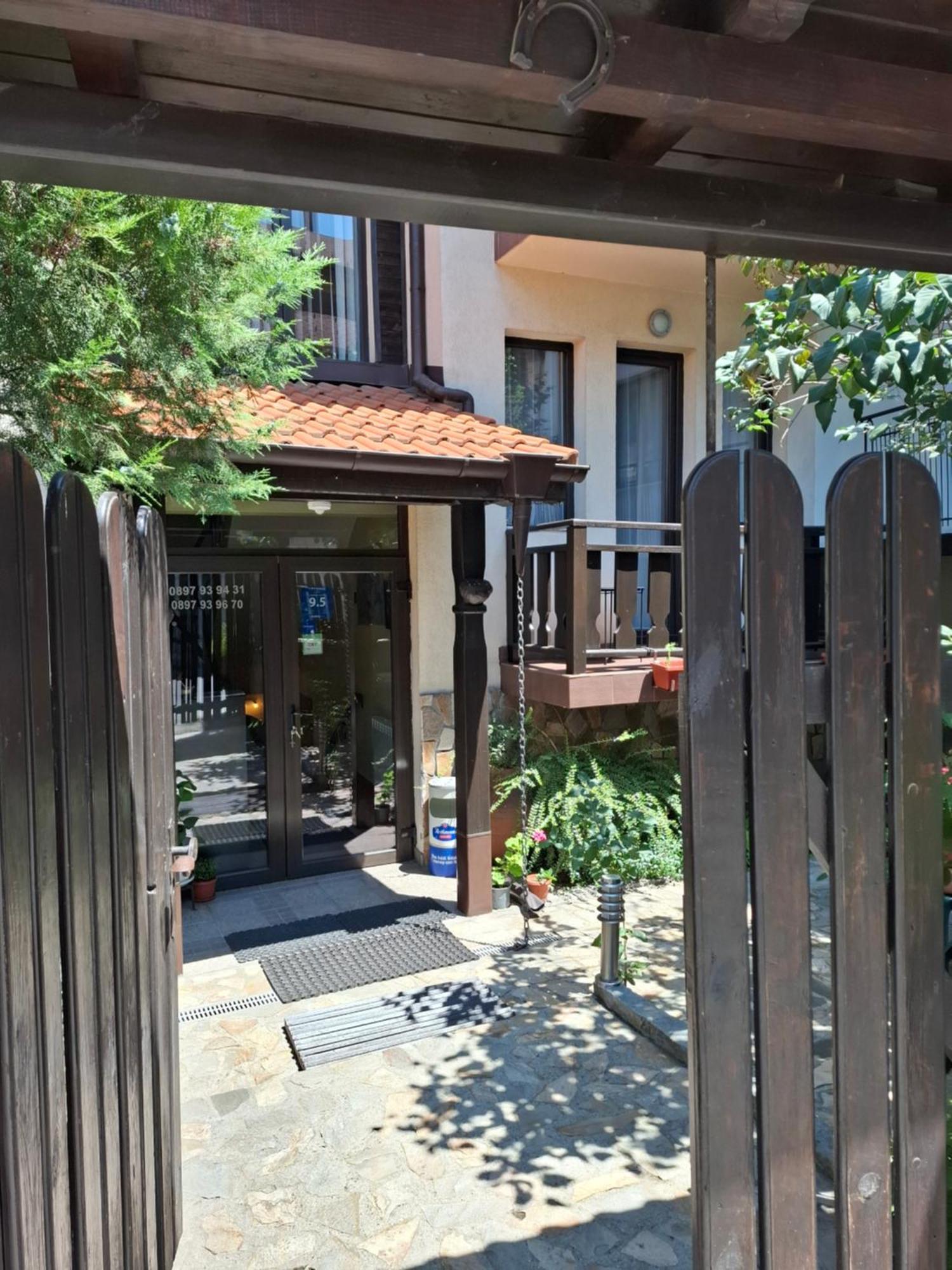 Guest House Skabrin Бансько Екстер'єр фото