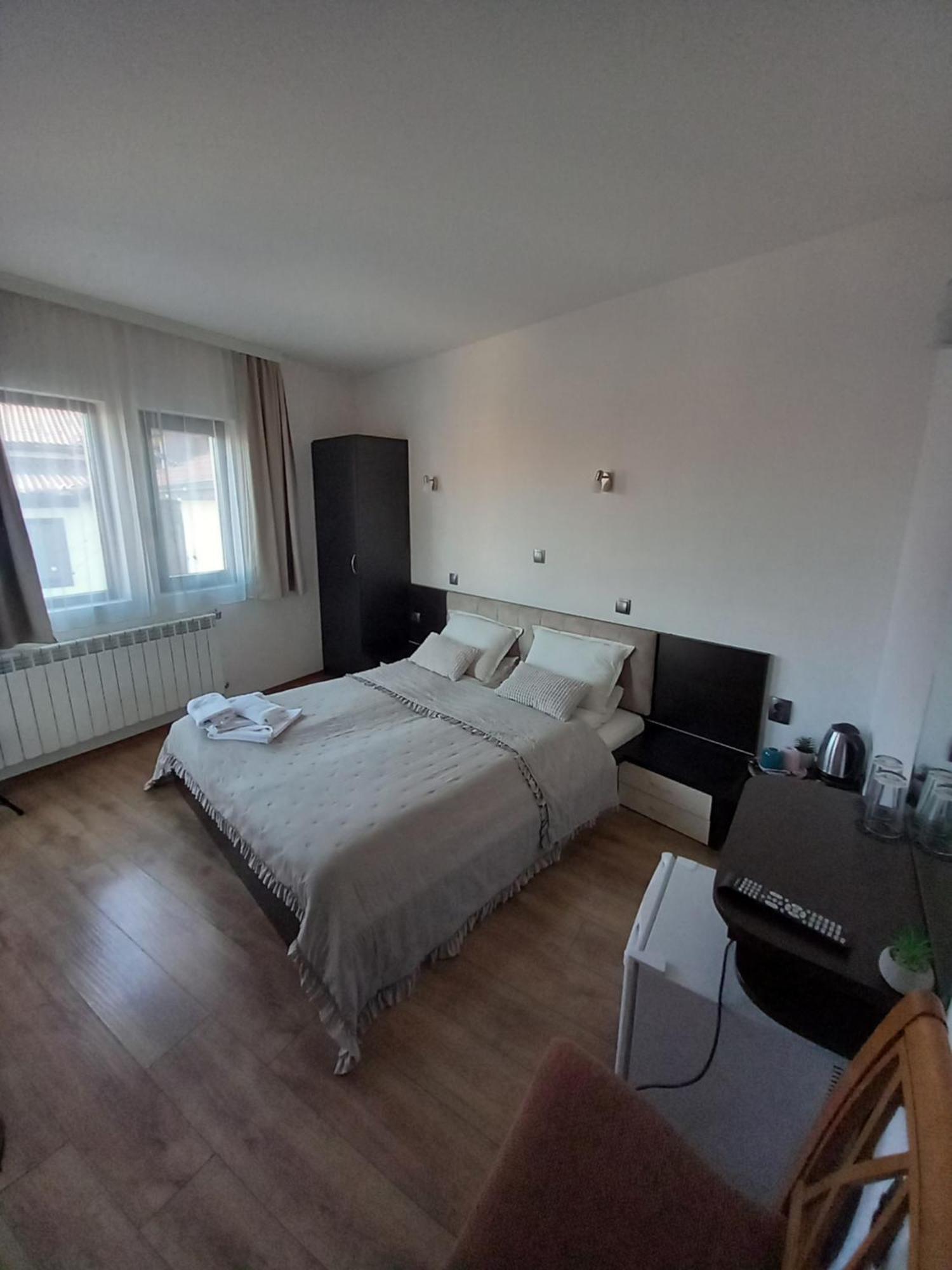 Guest House Skabrin Бансько Екстер'єр фото